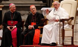Pope pays tribute to predecessor, John XXIII