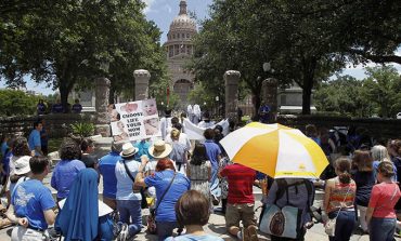 Supreme Court refuses to block Texas abortion law