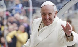 Pope at audience: Make sure children are confirmed