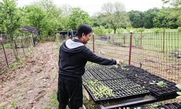 Monks heed call to pray, work in rural Texas