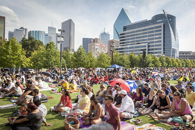 People set on the lawn during the televised Mass celebrated by Pope Francis from Philadelphia and shown at Dallas' Klyde Warren Park on Sept. 27. (Ron Heflin/Special Contributor)