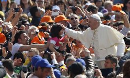 Reconciliation is key to peace, pope says
