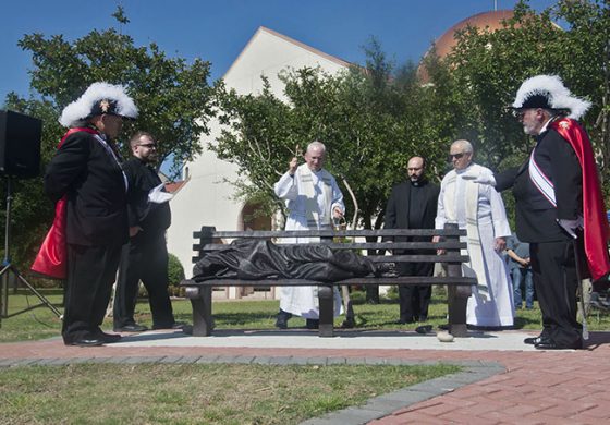 Coppell parish unveils ‘Homeless Jesus’ sculpture
