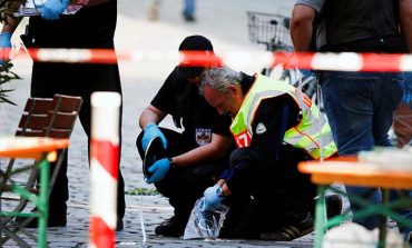 Pope: Munich, Kabul attacks are call to pray for peace