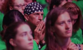 WYD pilgrims urged to embrace mercy every day