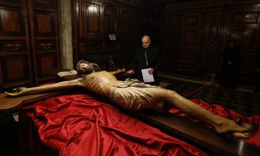 Medieval crucifix 'resurrected' from obscurity