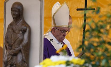 All Souls feast is a hopeful reminder of the resurrection, says Pope Francis