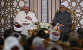 Unmask violence posing as holy, pope says in Egypt