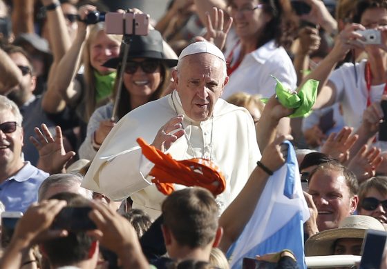 Pope: True Christians must remain hopeful, not 'whiny and angry'