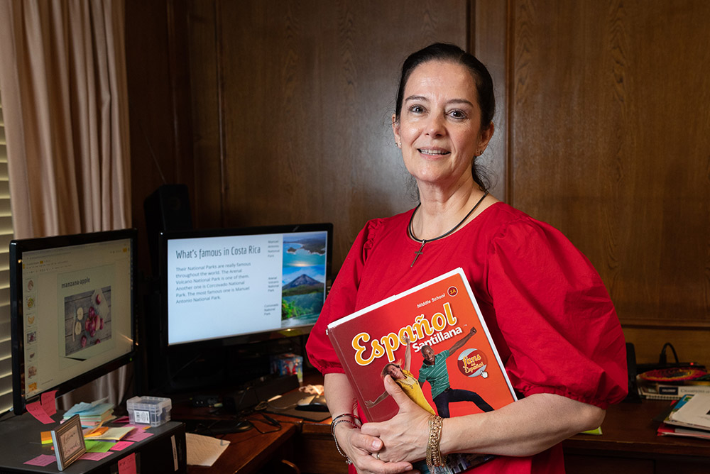 La maestra Liliana Benavides se capacitó sobre la historia de la Iglesia en EU, a través del taller de Liderazgo Multicultural al que asistió el pasado 17 y 18 de junio.
