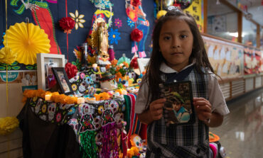 Adiós al olvido: estudiantes recuerdan a sus seres queridos