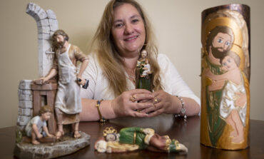 El visitante silencioso que enseña a orar