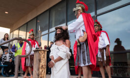 Dos parroquias, una  sola iglesia para Evangelizar