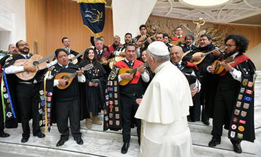 Get to Mass early; don't calculate how late you can be, pope says