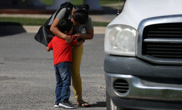 Texas bishops join event to support migrants, highlight church teaching