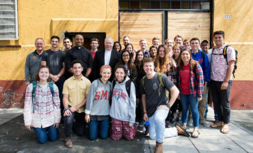 Finding Christ in the garbage at Mexico City dumpsite