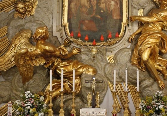 Text of pope's prayer to Mary during coronavirus pandemic