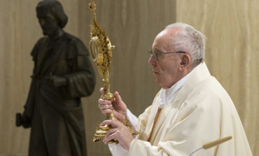 On St. Joseph feast day, pope prays for workers, employers