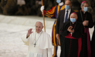 True prayer, like true faith, leads to care for others, pope says