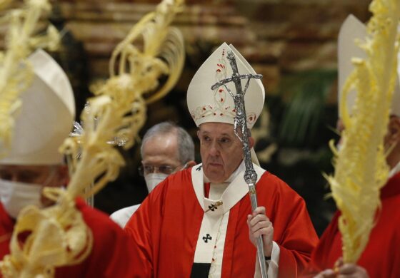 Jesus takes on human suffering to draw even closer to people, pope say