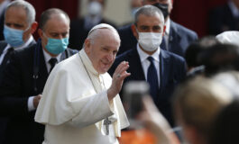 Pope, at audience with public present, talks about the power of prayer