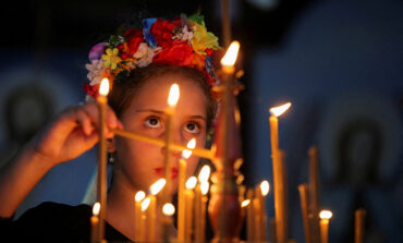 Pope says 'rivers of blood' flowing in Ukraine; Vatican ready to help