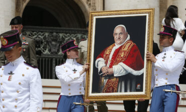 Strength can be found in frailty of old age, Pope Francis says