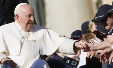 Pope from 'ends of the earth' brings new style to Rome