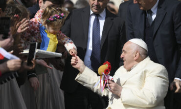 Holy Week is time for spring cleaning, including spiritually, pope says