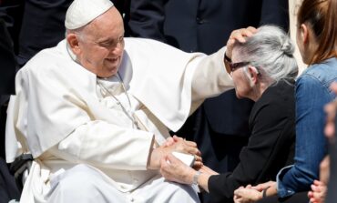 Pray at Pentecost for courage to evangelize, pope says